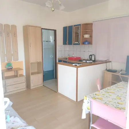 Apartments Sandra Lopar Exterior photo